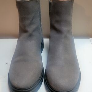 Women's Lucky Grey Suede Boots